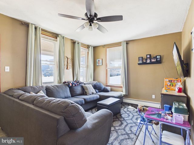 1357 W PHILADELPHIA ST, York, PA 17404