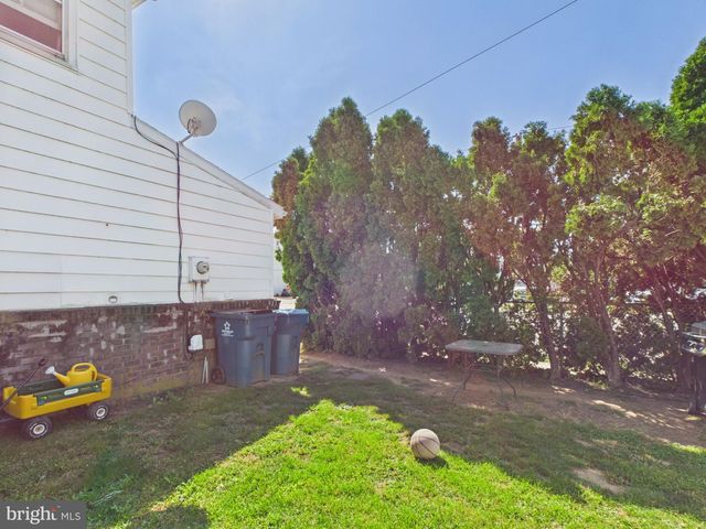 1357 W PHILADELPHIA ST, York, PA 17404
