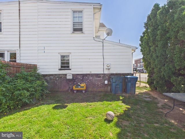 1357 W PHILADELPHIA ST, York, PA 17404