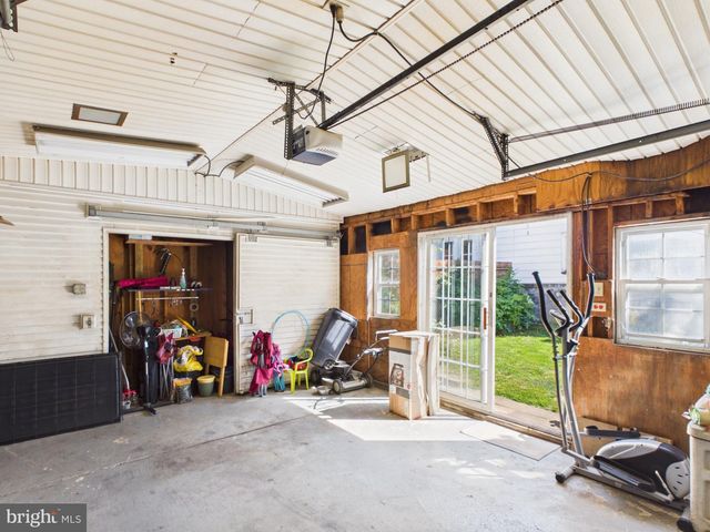 1357 W PHILADELPHIA ST, York, PA 17404