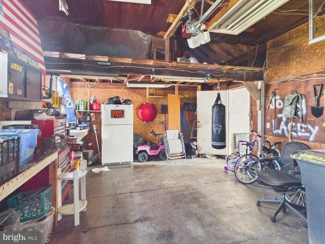 1357 W PHILADELPHIA ST, York, PA 17404