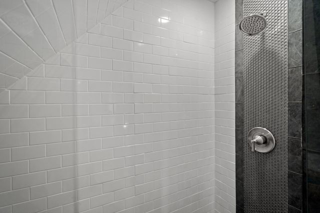 561 E 4th Street, Newport, KY 41071