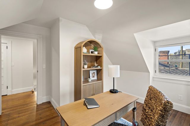 561 E 4th Street, Newport, KY 41071