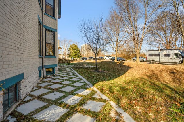 561 E 4th Street, Newport, KY 41071