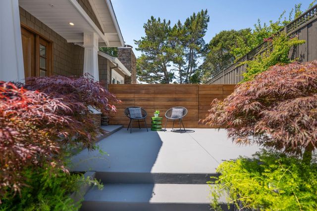 30 Calaveras Court, Hillsborough, CA 94010