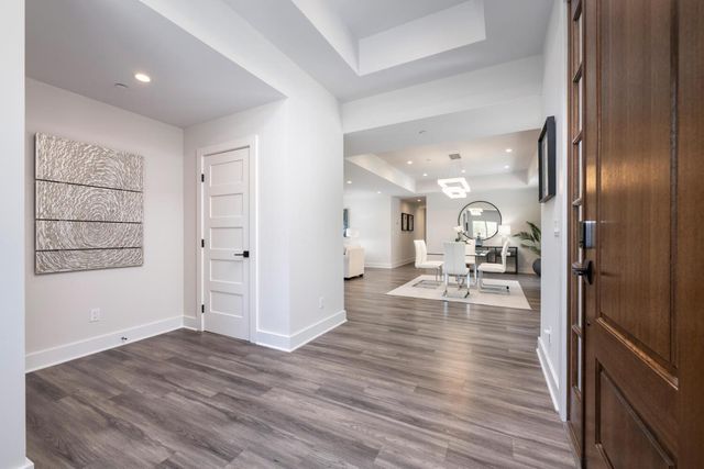 30 Calaveras Court, Hillsborough, CA 94010