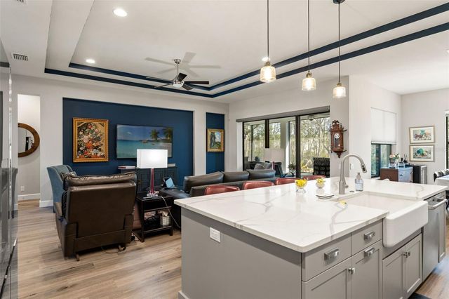 4581 MAJESTIC HILLS LOOP, Brooksville, FL 34601