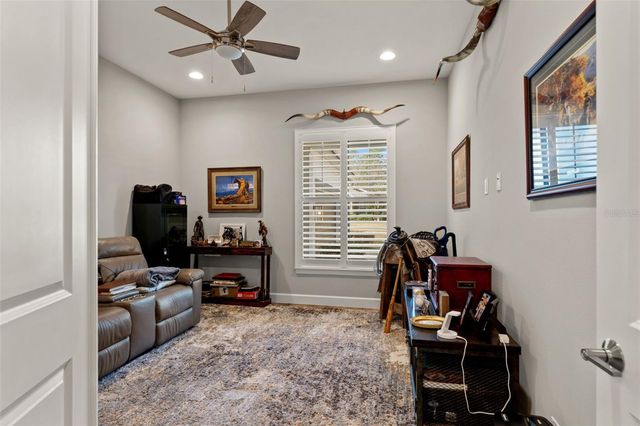 4581 MAJESTIC HILLS LOOP, Brooksville, FL 34601