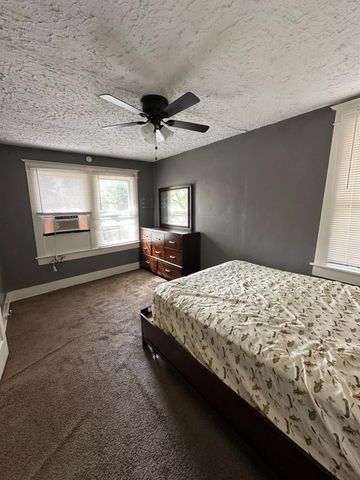 6818 Stearns Street, Houston, TX 77021