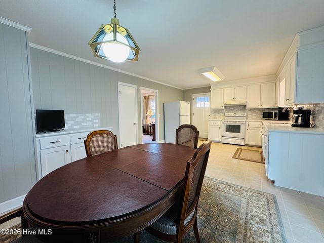 1814a Tryon Road, New Bern, NC 28560