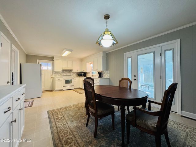 1814a Tryon Road, New Bern, NC 28560