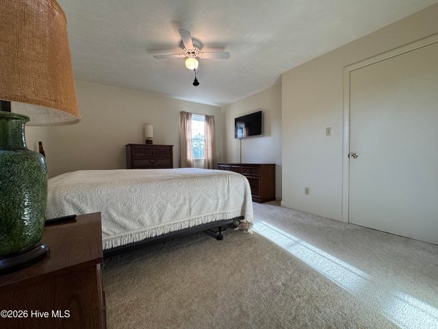 1814a Tryon Road, New Bern, NC 28560