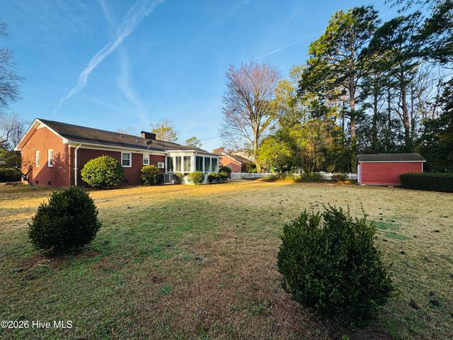 1814a Tryon Road, New Bern, NC 28560