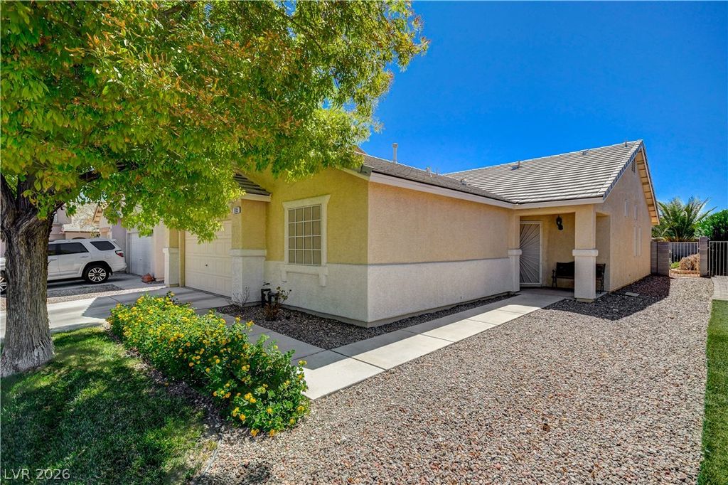 5105 Mantua Court, Las Vegas, NV 89130 — exterior