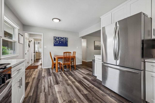 9807 W Morgan AVENUE, Milwaukee, WI 53228