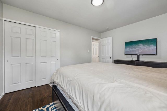 9807 W Morgan AVENUE, Milwaukee, WI 53228
