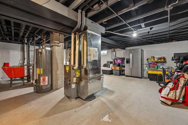 9807 W Morgan AVENUE, Milwaukee, WI 53228