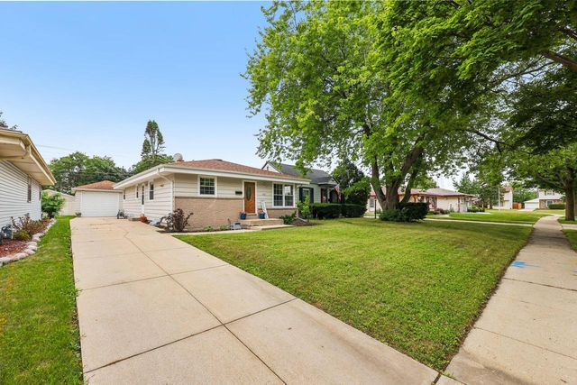 9807 W Morgan AVENUE, Milwaukee, WI 53228