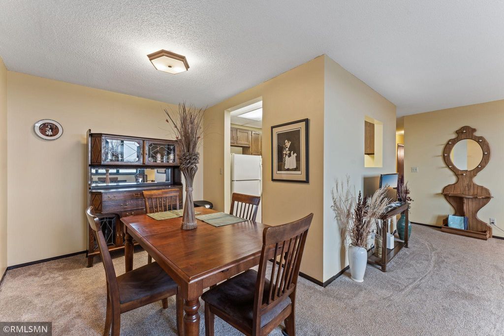 1181 Edgcumbe Road 1005, Saint Paul, MN 55105 — photo 2