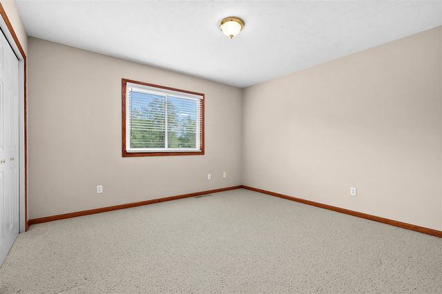 5105 Stone Oak Lane, Richland, MI 49083