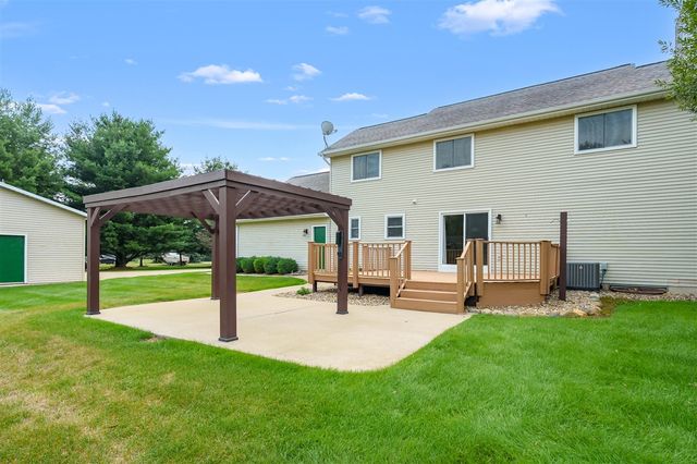 5105 Stone Oak Lane, Richland, MI 49083