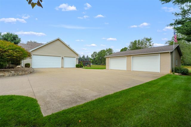 5105 Stone Oak Lane, Richland, MI 49083