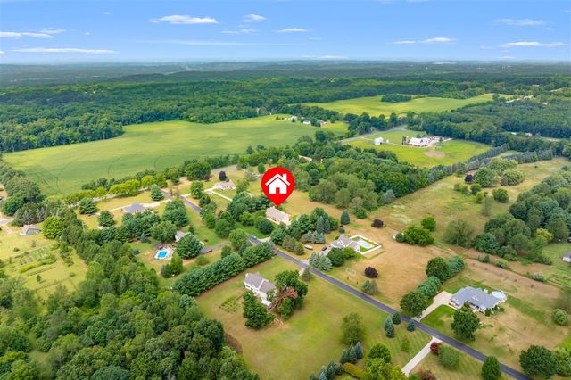 5105 Stone Oak Lane, Richland, MI 49083