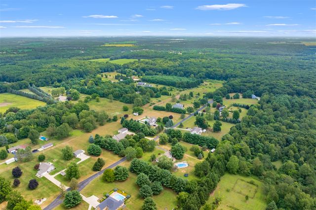 5105 Stone Oak Lane, Richland, MI 49083