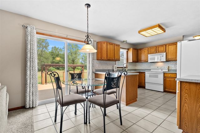 5105 Stone Oak Lane, Richland, MI 49083