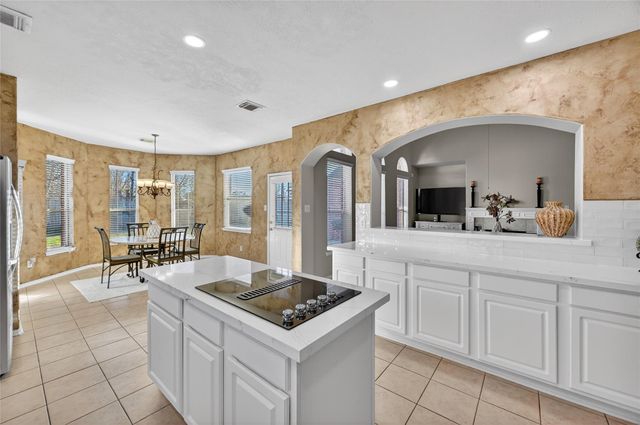 8502 Beacon Bend Lane, Pearland, TX 77584