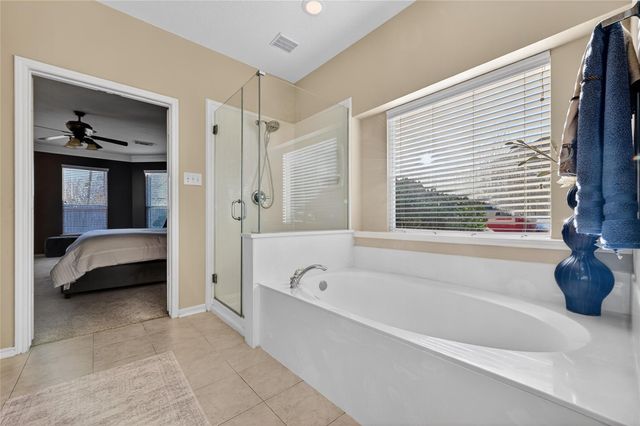 8502 Beacon Bend Lane, Pearland, TX 77584