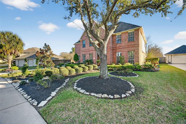 8502 Beacon Bend Lane, Pearland, TX 77584