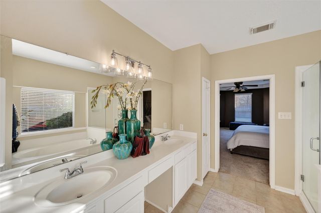 8502 Beacon Bend Lane, Pearland, TX 77584