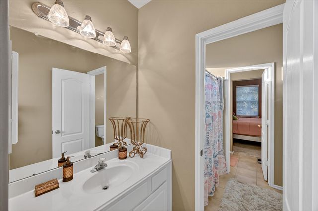 8502 Beacon Bend Lane, Pearland, TX 77584