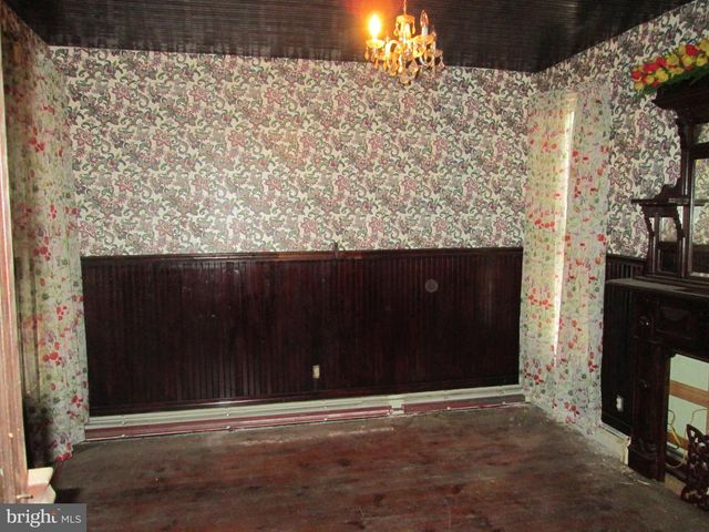 525 DOUGLASS ST, Reading, PA 19601