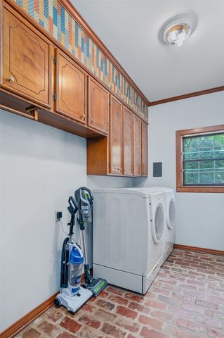 316 Split Oak Drive, Shreveport, LA 71106