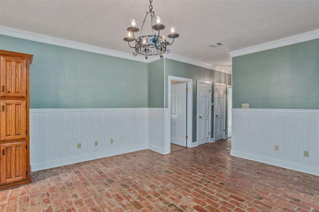 316 Split Oak Drive, Shreveport, LA 71106