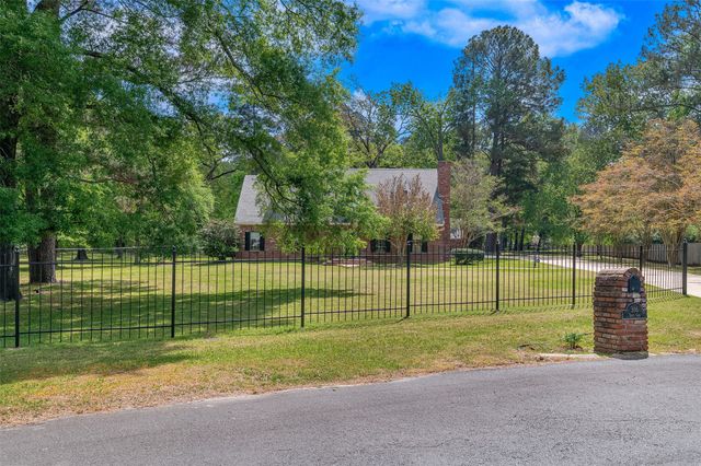 316 Split Oak Drive, Shreveport, LA 71106