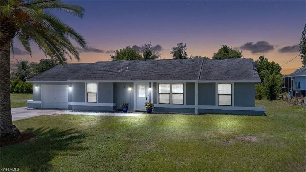8484 Cypress DR N, FORT MYERS, FL 33967 — exterior