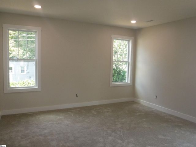 504 Greenlea Street, Spartanburg, SC 29306