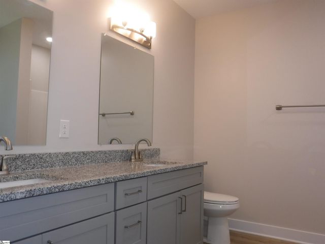 504 Greenlea Street, Spartanburg, SC 29306