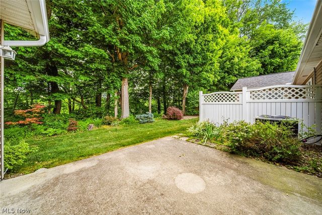 747 Rivers Edge Lane, Painesville, OH 44077