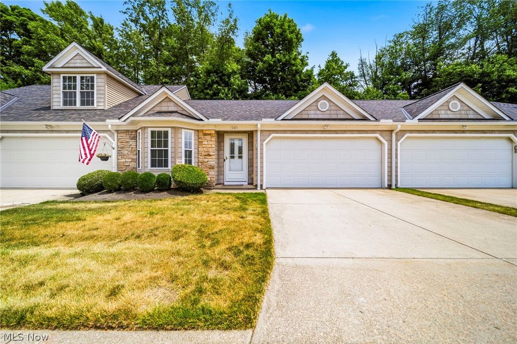 747 Rivers Edge Lane, Painesville, OH 44077