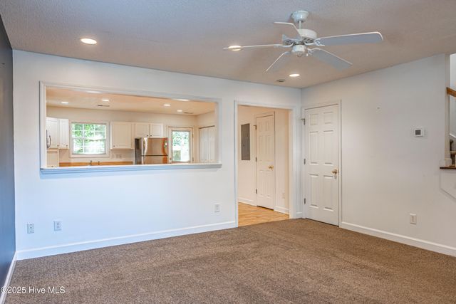 123 S Pine Street, Aberdeen, NC 28315