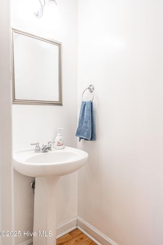 123 S Pine Street, Aberdeen, NC 28315