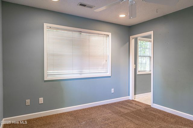 123 S Pine Street, Aberdeen, NC 28315