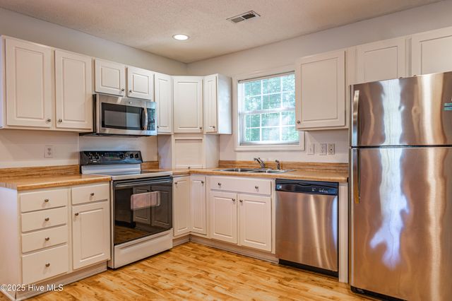 123 S Pine Street, Aberdeen, NC 28315