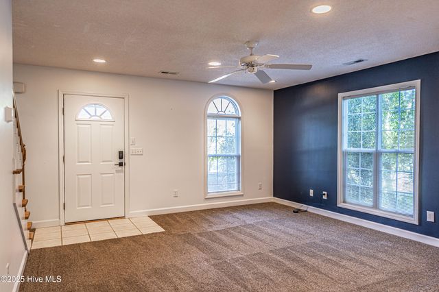 123 S Pine Street, Aberdeen, NC 28315