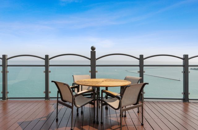 1150 N Lake Shore Drive 11D, Chicago, IL 60611