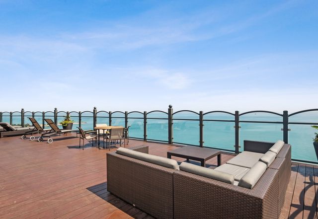 1150 N Lake Shore Drive 11D, Chicago, IL 60611
